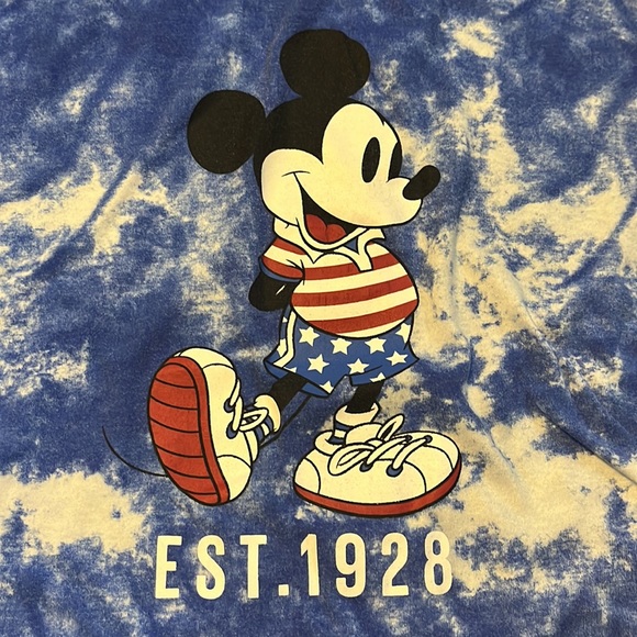 disney brand mickey tie dye t shirt, size M - Picture 2 of 3